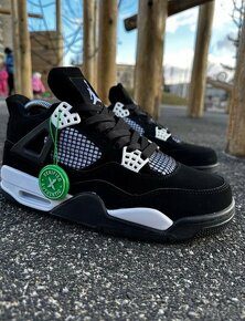 Nike Air Jordan Retro 4 - 3