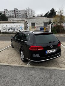 Vw Passat  B7 2.0 TDI Highline - TOP - - 3