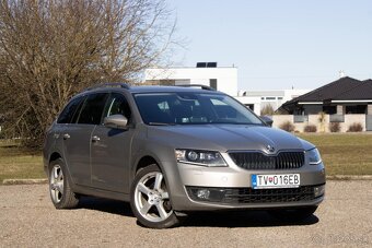 Škoda Octavia Combi 2.0 TDI Elegance/ Style DSG - 3