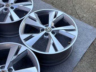 5X112 R20 8J ET45 KODIAQ TIGUAN  ARTEON TARRACO - 3