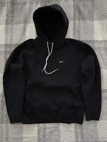 Nike swoosh - 3