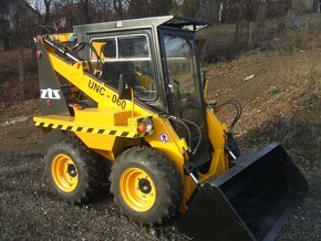 Prenájom pásového minibagra Wacker Neuson ET18 a UNC060 - 3