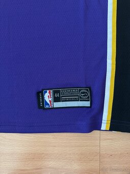 Kobe bryant lakes dress - 3