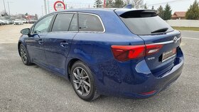 Toyota Avensis Combi 2.0 D-4D SS Executive za 7.500 € - 3