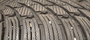 Predám 2ks pekné zimné 255/50r19-107V Nokian - 3