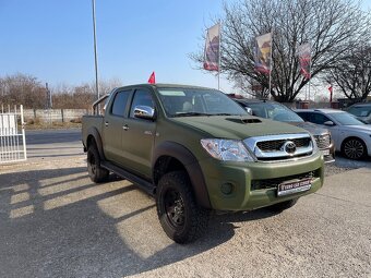 Toyota Hilux DC 3.0 D-4D Sol 4x4 - 3