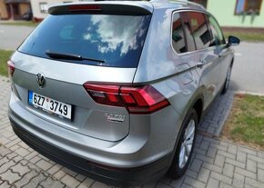 Volkswagen Tiguan 2,0 TDI DSG 4MOTION nafta automat 110 kw - 3