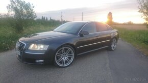 Audi A8 D3 4.2 V8 - 3