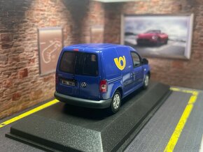 Volkswagen Caddy 1:43 Česká Pošta #2 - 3