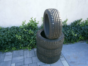 Predám 4x zimné pneu Nexen 225/45 R18 95VXL - 3