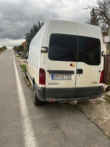 Renault Master 2,5 - 3