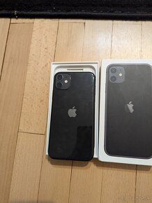 Apple iPhone 11 64GB - 3