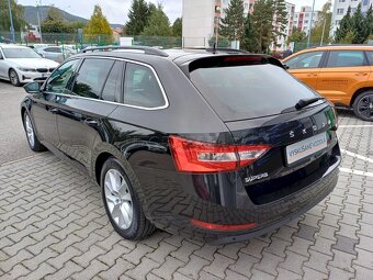 Škoda Superb Combi BENZÍN HYBRID PHEV DSG 12/2020 - 3