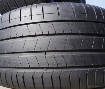 325/35 R22 Pirelli PZero 2022 - 3