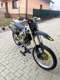 Suzuki RMZ 450 - 3