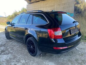 Škoda Octavia 3 2.0TDI DSG panorama, el.víko, kamera, tažné - 3