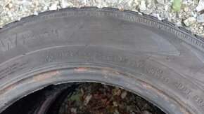 185/65r14 86T Nokian zimne - 3