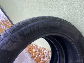 Predám pneumatiky Michelin Alpine 6 215/55 R17 - 3