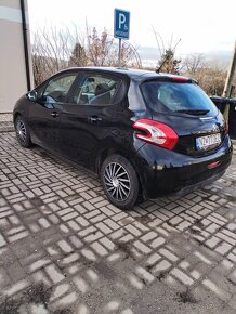 Peugeot 208 1.4hdi 50kw rok.v 2013 - 3