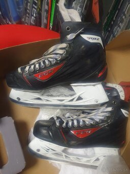 používané profi korcule CCM JETSPEED RBZ-11EE široké - 3