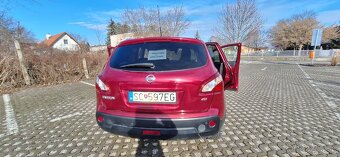 PREDAJN- NISSAN QASHQAI- 4x4 - 3