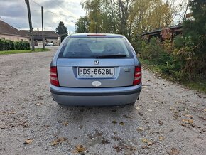 Predam skoda fabia 1.4 mpi rok 2002 - 3