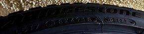 Predám Zimné pneu 225/40 R18 92V Bridgestone Blizzak LM001 - 3