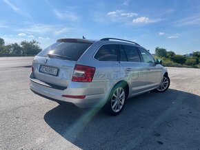 Škoda Octavia Combi 2.0 TDI Elegance/Style DSG - 3