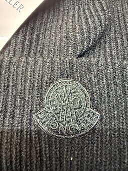 Čiapka moncler čierne logo - 3