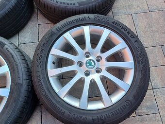 hlinikové disky orig.Skoda Yeti--7Jx17-ET-45---5x112 - 3