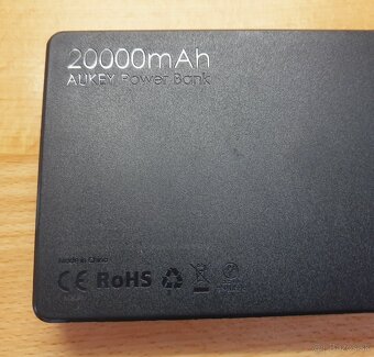 POWERBANK Aukey 20000 mAh výkonná málo používaná - 3