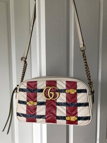 Originálna Gucci GG Marmont kabelka - 3