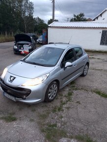 Peugeot 207 active - 3