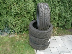 Predám 4x zimné pneu Ovation 205/45 R17 88HXL - 3