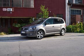 Volkswagen Touran 1.6 TDI Premium Comfortline DSG - 3