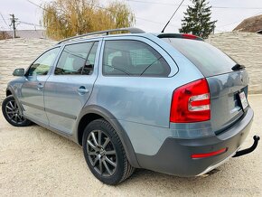 Skoda Octavia Scout 2.0 TDi 4x4 BMM 8v - 3