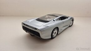 1:18 JAGUAR XJ220 - 3