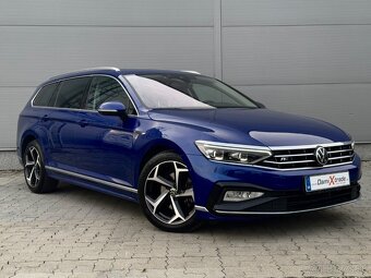 Volkswagen Passat Variant 2.0 TDI Elegance 4Motion DSG - 3