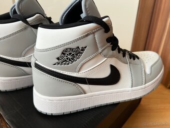 Nike air jordan 1 mid smoke gray - 3