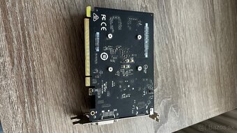 NVIDIA GeForce GT 1030 - 3