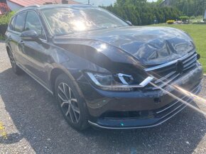 VW Passat 2.0 TDi 140 kW kup ČR 11/2017 Highline / 88tis.KM - 3