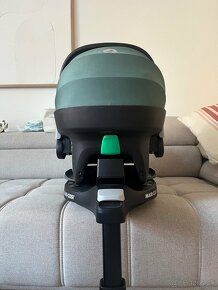 Maxi - cosi Pebble 360 Essential green + FamilyFix zakladna - 3