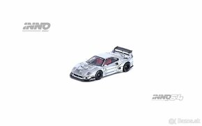 1:64 LBWK F40 Ferrari Silver Chrome - 3