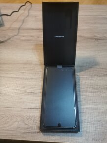 Predám Samsung - 3