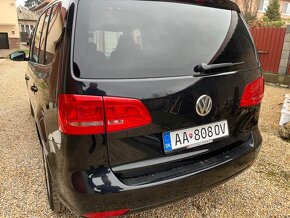 Volkswagen touran - 3