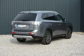 Mitsubishi Outlander 2.20 4×4 SR. voz, automat, 7 miest - 3