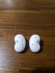 Samsung Galaxy Buds Live biele - 3