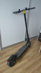 Xiaomi Electric Scooter 4 PRO 2nd Gen - 3