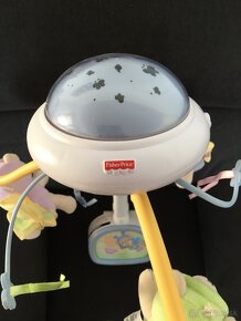 Kolotoč nad postieľku fisher price - 3