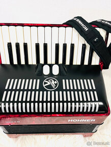 Predám akordeón Hohner Bravo II 48 basový - 3